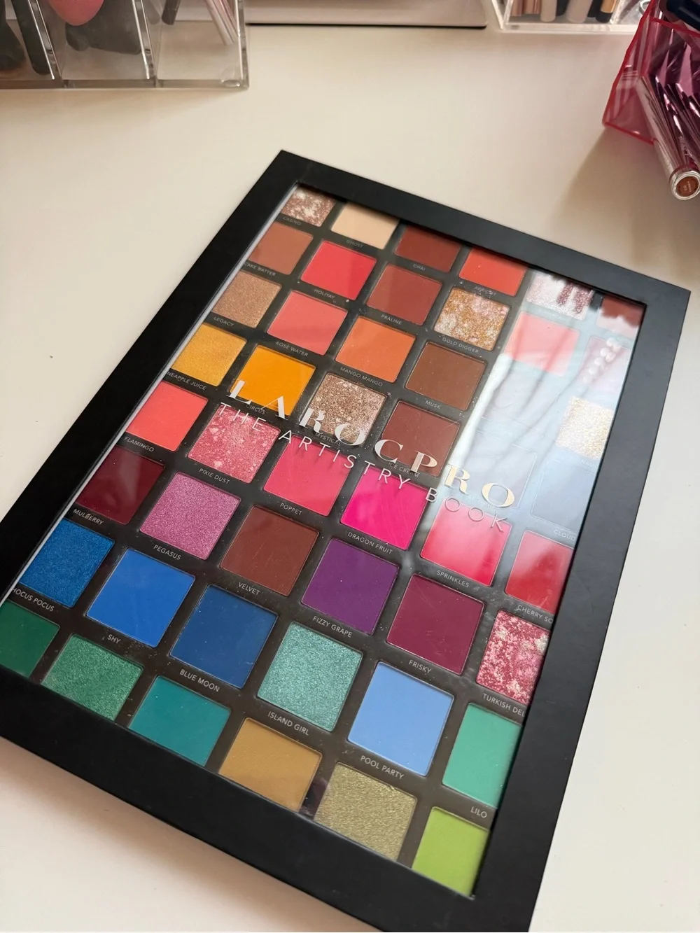 Laroc Pro The Artistry Book Palette
